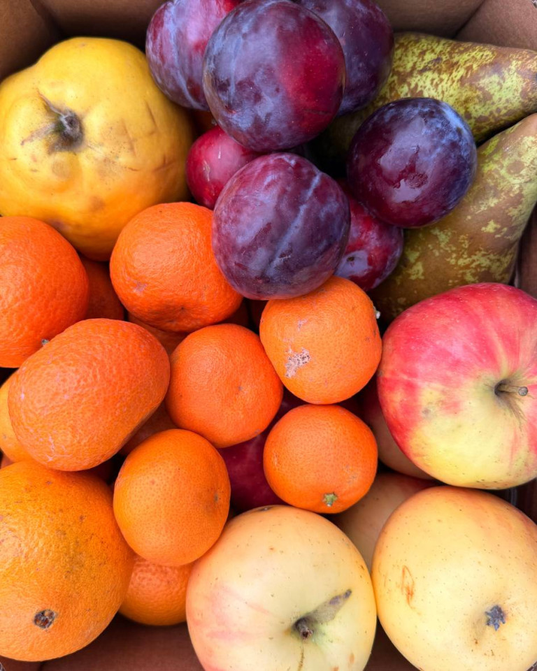 Ladita cu fructe de sezon, ECO, aprox 3,5 kg (mica)