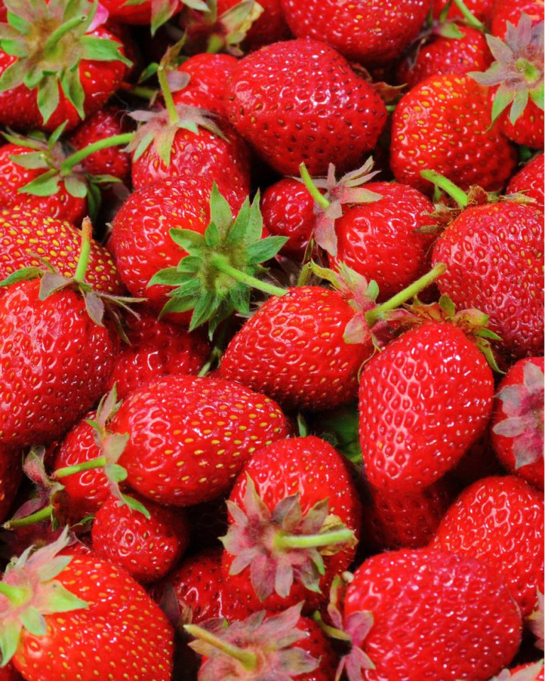 Capsuni nestropite, 1kg